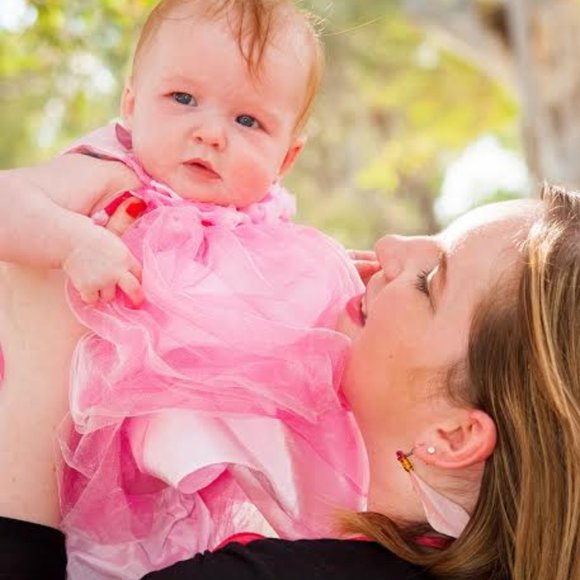 Meet your Posher, Jennifer - Picture 5 of 5